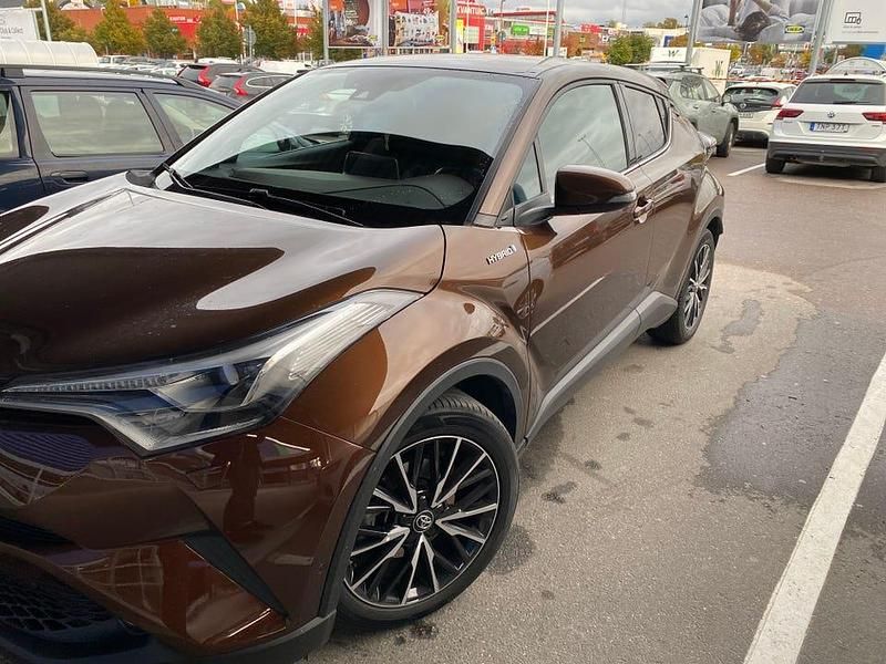 Begagnad Toyota C-HR 2018 SUV
