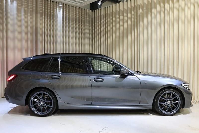 Begagnad BMW 320 M Sport 190 HK (139 kW) 2020 Grå Kombi