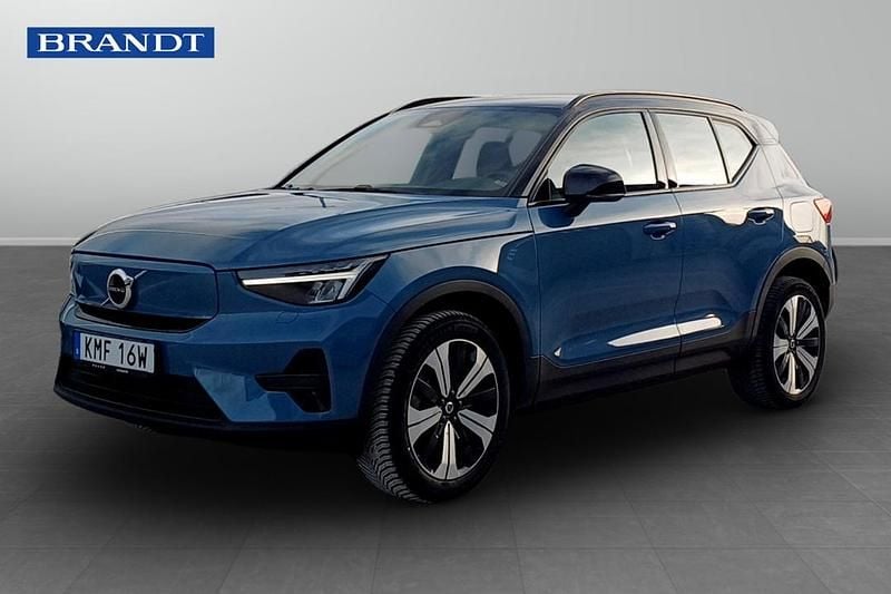 Begagnad Volvo XC40 Single Motor 175 kW (238 HK) 2023 Blå SUV