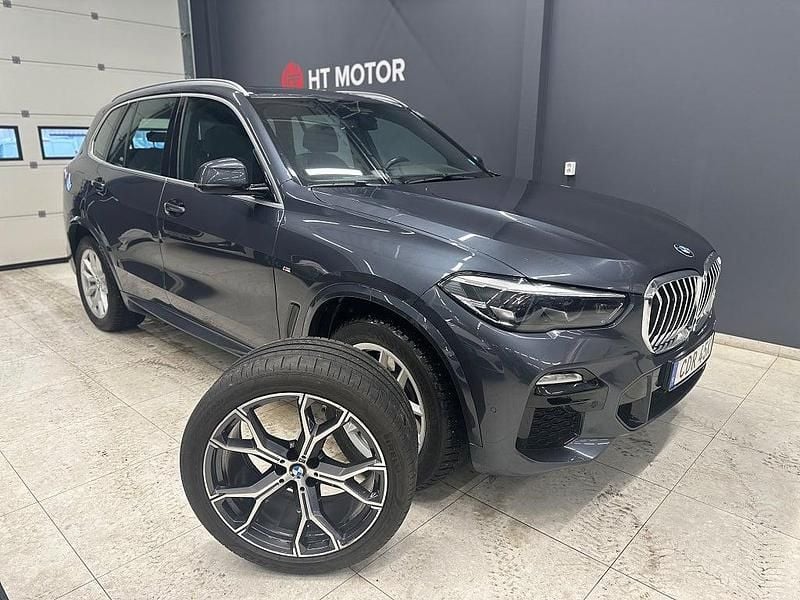 Begagnad BMW X5 M Sport 286 HK (210 kW) 2020 Grå SUV