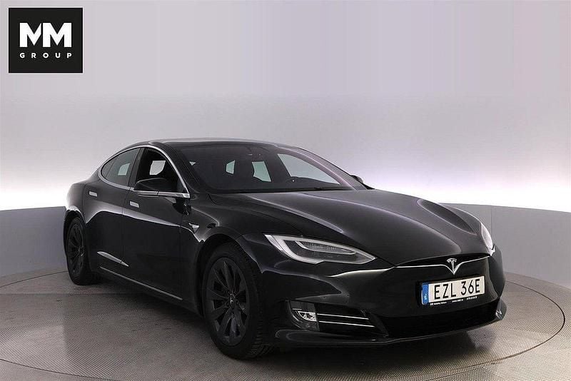 Svart Begagnad 2018 Tesla Model S Sedan | 279 900 kr (Marknadspris) - Bild 1/4