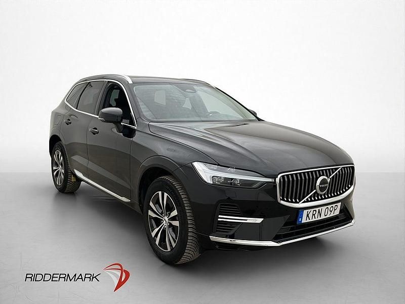 Begagnad Volvo XC60 Core 350 HK (257 kW) 2024 Svart SUV