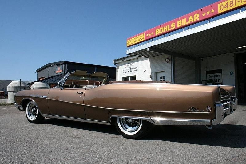 Brun Begagnad 1968 Buick Electra 225 Cab | 235 000 kr - Bild 1/4