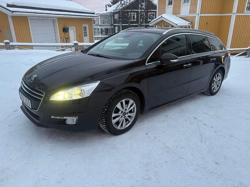Begagnad Peugeot 508 SW 140 HK (102 kW) 2014 Kombi