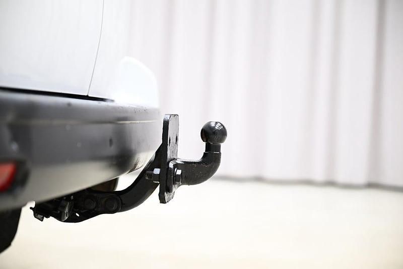 Begagnad Peugeot Expert 177 HK (130 kW) 2022 Vit Van