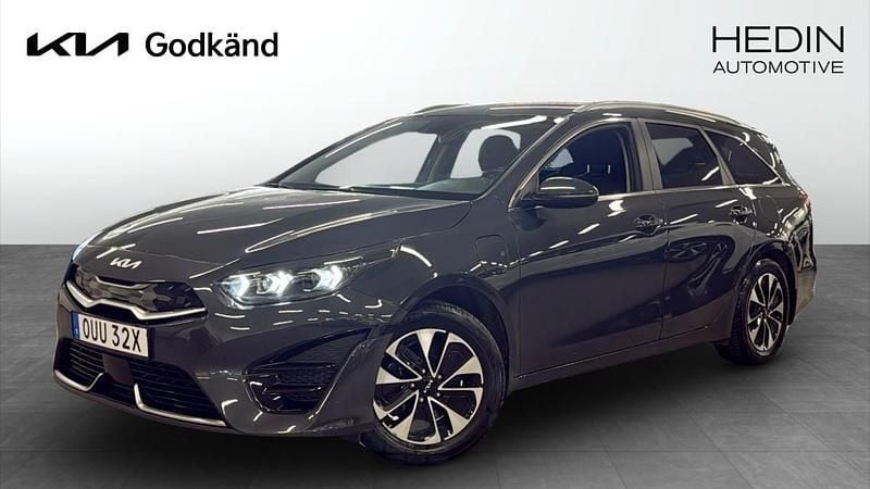 Grå (grey) Begagnad 2022 Kia Ceed Advance Kombi | 234 900 kr (Marknadspris) - Bild 1/4