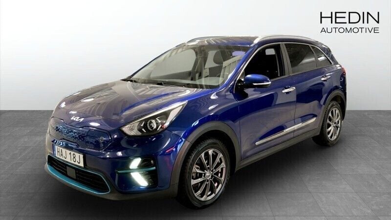 Blå (blue) Begagnad 2022 Kia e-Niro Advance SUV | 259 900 kr (Marknadspris) - Bild 1/4