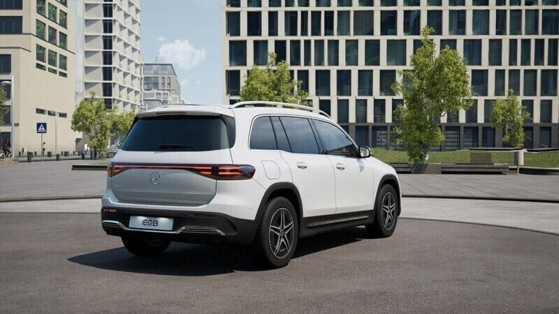 Ny Mercedes EQB300 AMG 167 kW (228 HK) 2026 SUV