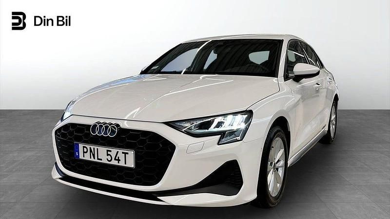 Arkonavit Begagnad 2025 Audi A3 Proline Sedan | 329 000 kr (Marknadspris) - Bild 1/4
