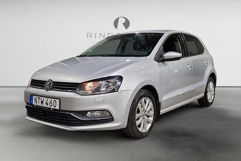 Silver Begagnad 2017 VW Polo Halvkombi | 89 900 kr (Marknadspris) - Bild 1/3
