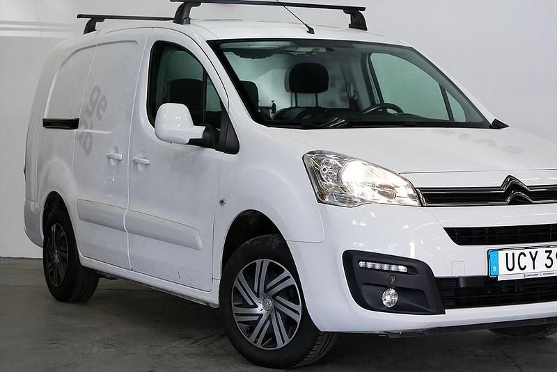 Begagnad Citroën Berlingo 100 HK (73 kW) 2018 Vit Minibuss