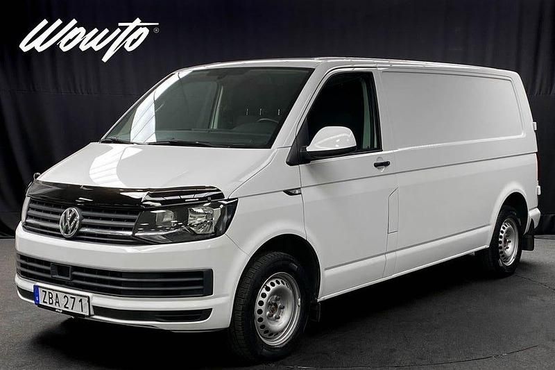 Candy vit Begagnad 2018 VW T6 Van | 249 800 kr - Bild 1/3