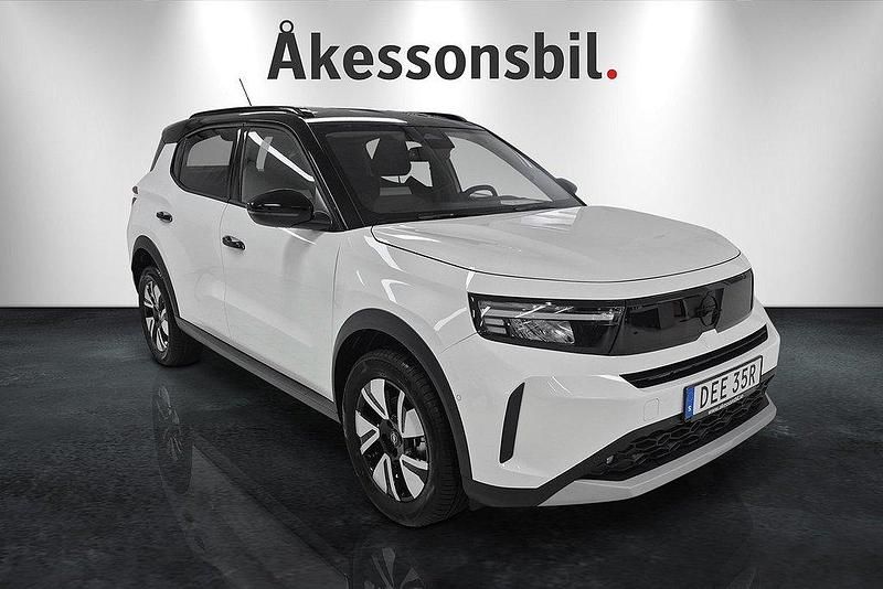 White jade Ny 2025 Opel Frontera SUV | 348 800 kr - Bild 1/4
