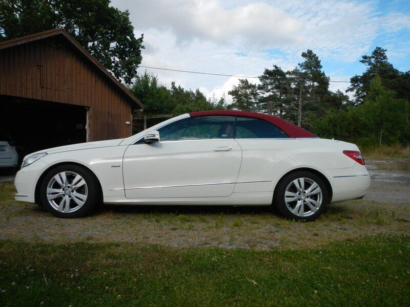 Vit Begagnad 2012 Mercedes E220 Cab | 188 000 kr (Marknadspris) - Bild 1/4
