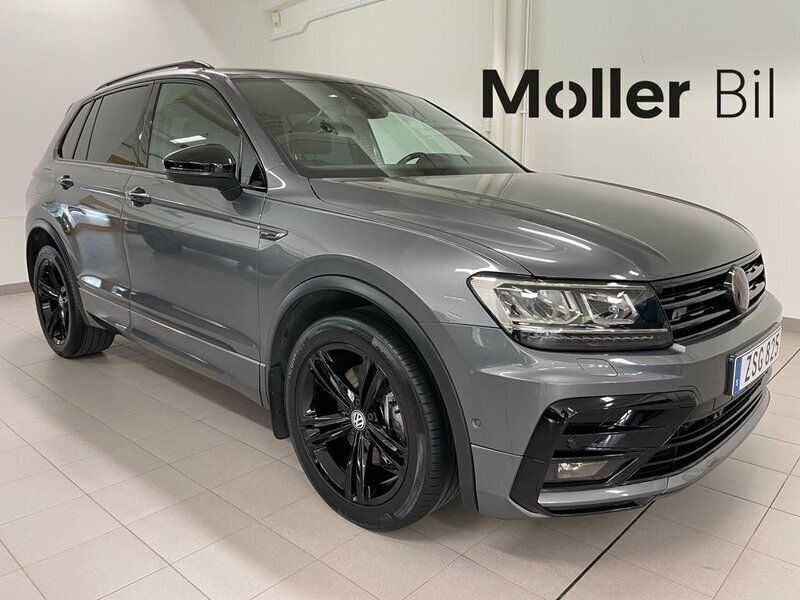 Mörkgrå (indium grey metallic) Begagnad 2020 VW Tiguan R-line SUV | 285 000 kr (Marknadspris) - Bild 1/3