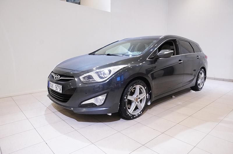 Begagnad Hyundai i40 177 HK (130 kW) 2011 Grå Kombi