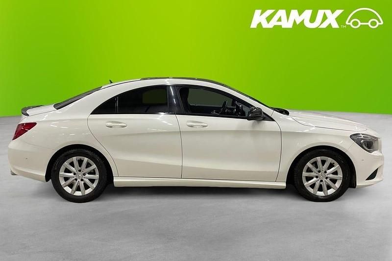 Begagnad Mercedes CLA200 156 HK (114 kW) 2015 Vit Sedan
