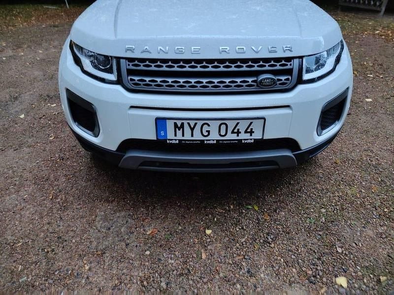 Biały Begagnad 2016 Land Rover Range Rover evoque | 170 000 kr (Marknadspris) - Bild 1/4
