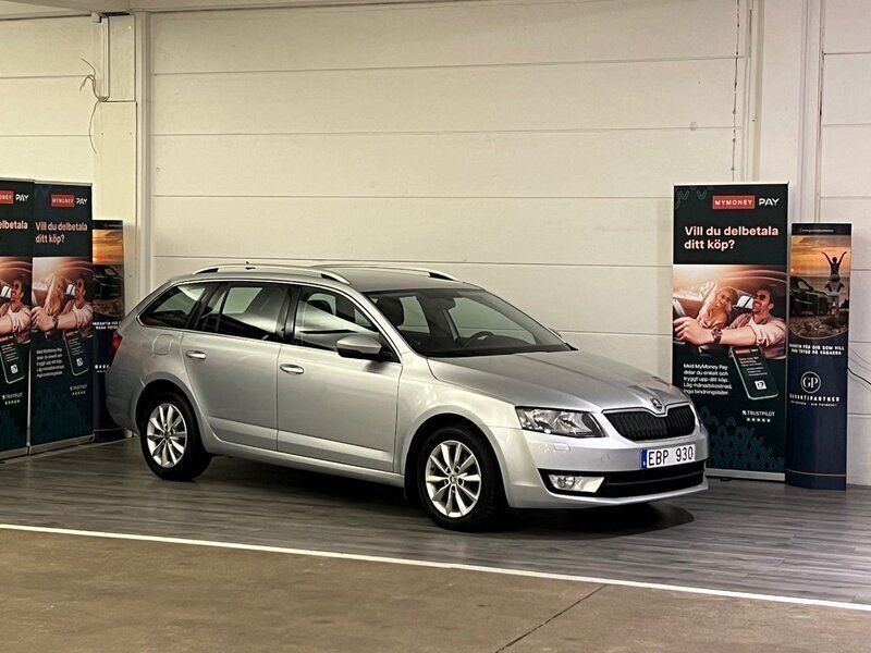 Silver Begagnad 2014 Skoda Octavia Elegance Kombi | 114 900 kr (Marknadspris) - Bild 1/4