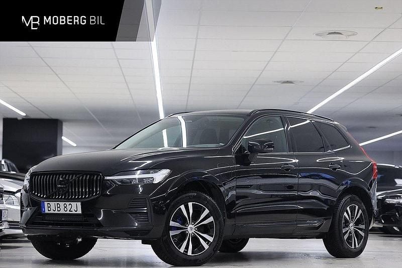 Svart Begagnad 2023 Volvo XC60 Core SUV | 399 900 kr (Superpris) - Bild 1/3