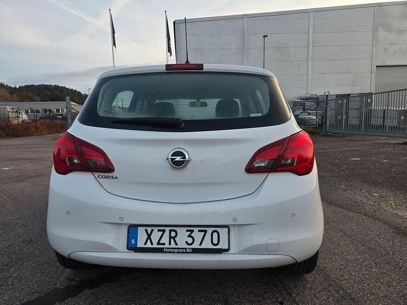 Begagnad Opel Corsa Enjoy 90 HK (66 kW) 2018 Vit Halvkombi
