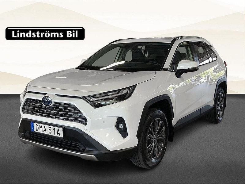 Vit Begagnad 2024 Toyota RAV4 Hybrid Executive SUV | 464 000 kr (Marknadspris) - Bild 1/3