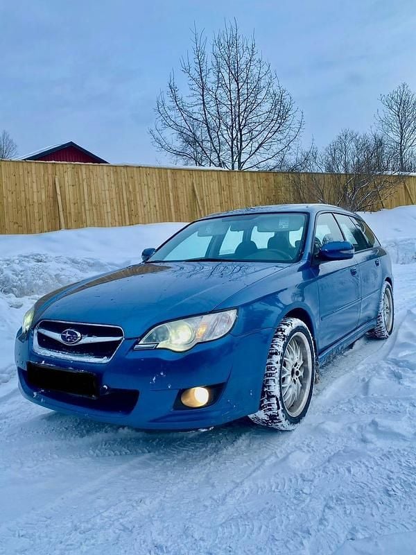 Begagnad Subaru Legacy 165 HK (121 kW) 2008 Kombi
