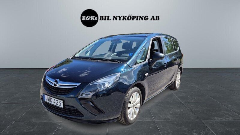 Grön Begagnad 2015 Opel Zafira Tourer Enjoy Minibuss | 89 900 kr (Bra pris) - Bild 1/4
