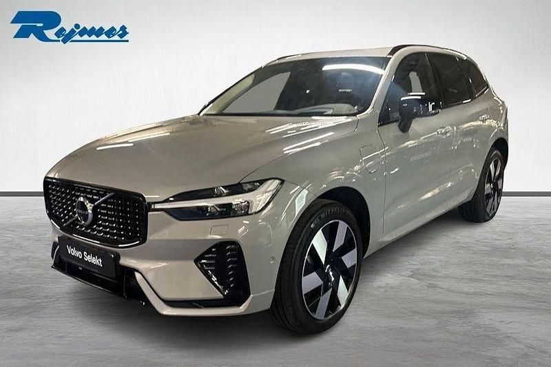 Grå Begagnad 2024 Volvo XC60 Ultimate SUV | 569 900 kr (Dyr) - Bild 1/4