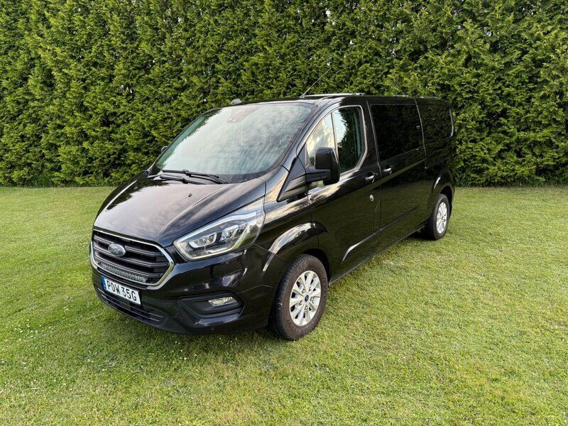 Svart Begagnad 2021 Ford Transit Custom Van | 218 900 kr (Marknadspris) - Bild 1/4