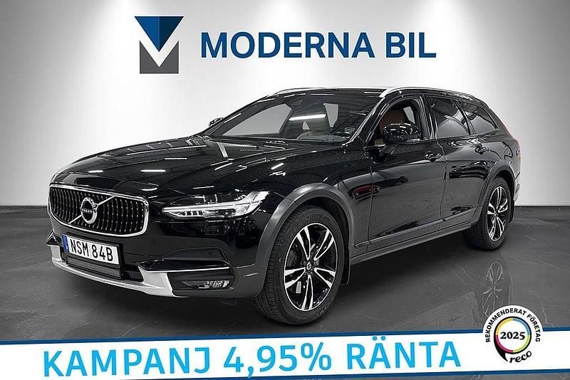 Svart Begagnad 2020 Volvo V90 CC Momentum Kombi | 289 900 kr (Marknadspris) - Bild 1/4