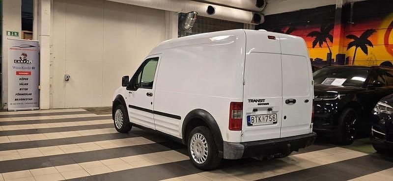 Begagnad Ford Transit Connect 90 HK (66 kW) 2008 Vit Minibuss