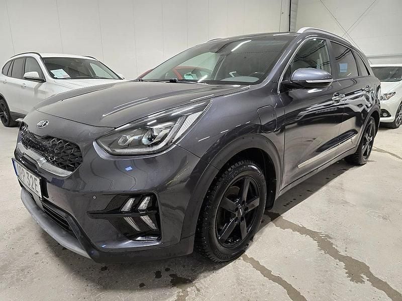 Begagnad Kia Niro Advance 105 HK (77 kW) 2020 Grå SUV