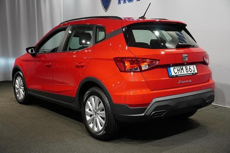 Begagnad Seat Arona Style 112 HK (82 kW) 2023 Röd SUV