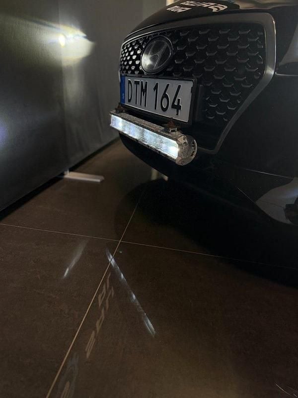 Begagnad Hyundai i30 Premium 136 HK (100 kW) 2017 Svart Halvkombi