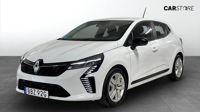 Begagnad Renault Clio V Evolution 143 HK (105 kW) 2024 Vit Halvkombi