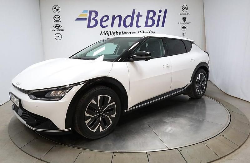 Begagnad Kia EV6 GT-Line 239 kW (325 HK) 2022 Vit SUV