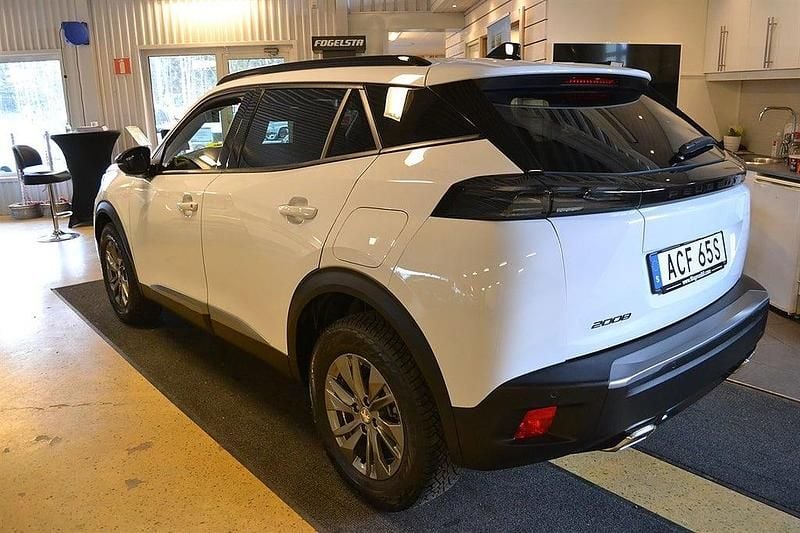 Begagnad Peugeot 2008 Allure 131 HK (96 kW) 2024 Vit SUV