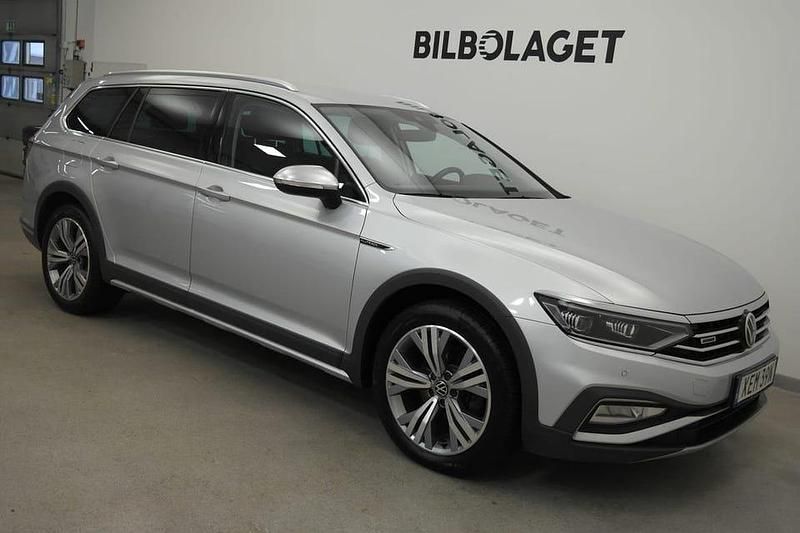 Begagnad VW Passat Alltrack 203 HK (149 kW) 2020 Silver Kombi