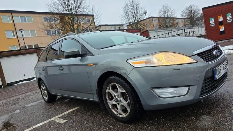 Begagnad Ford Mondeo 145 HK (106 kW) 2007 Kombi