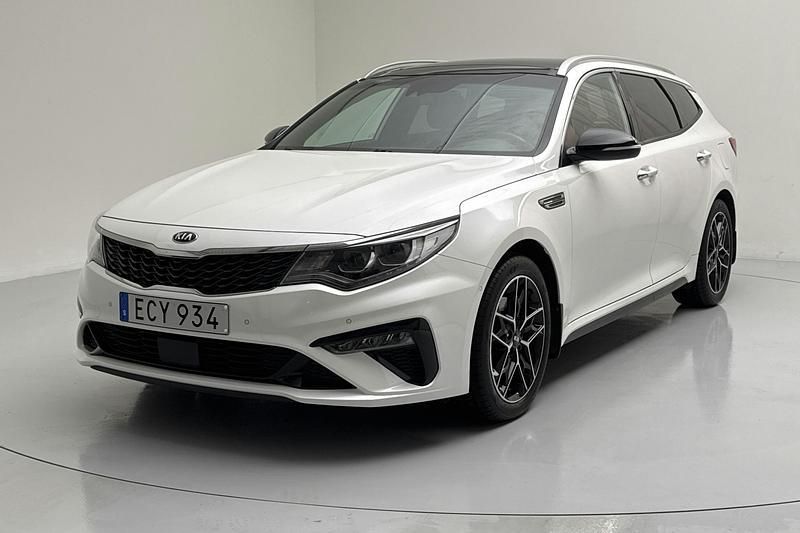 Vit Begagnad 2019 Kia Optima GT-Line | 204 800 kr (Marknadspris) - Bild 1/4
