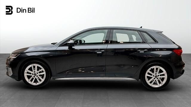 Begagnad Audi A3 Proline 150 HK (110 kW) 2021 Grå Sedan