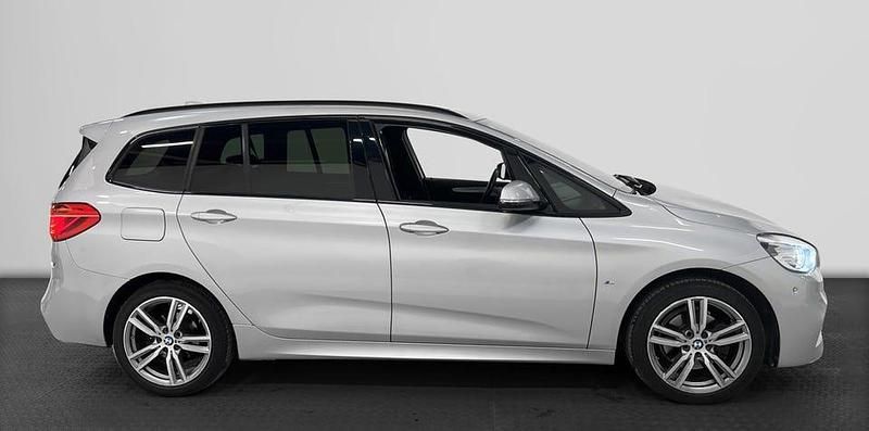 Begagnad BMW 218 Gran Tourer M Sport 150 HK (110 kW) 2016 Silver metallic Minibuss