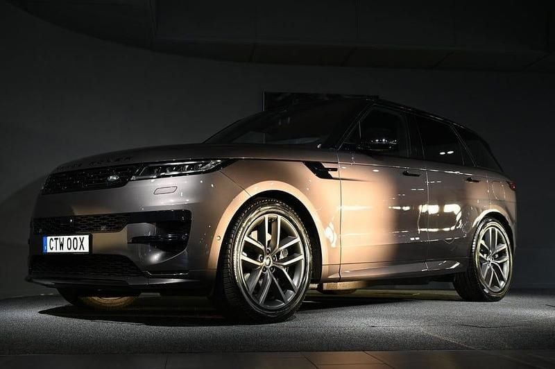 Grå Begagnad 2023 Land Rover Range Rover Sport HSE Dynamic SUV | 1 129 000 kr - Bild 1/4