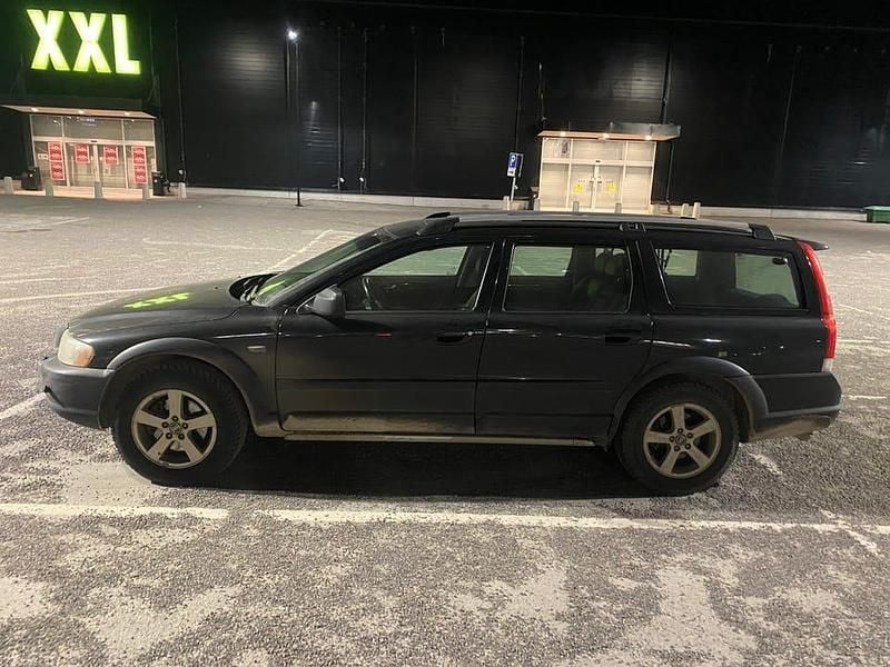 Begagnad 2006 Volvo XC70 Kombi | 20 000 kr (Superpris) - Bild 1/2