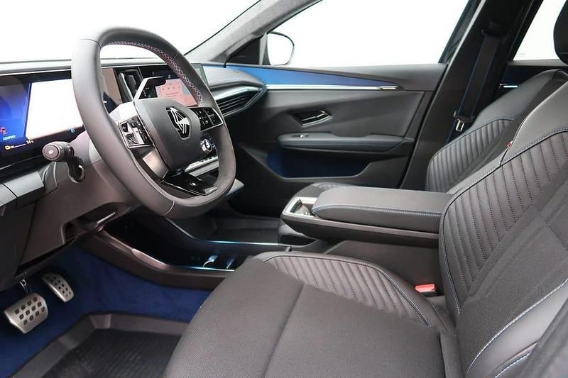 Begagnad Renault Scénic Esprit Alpine 160 kW (218 HK) 2024