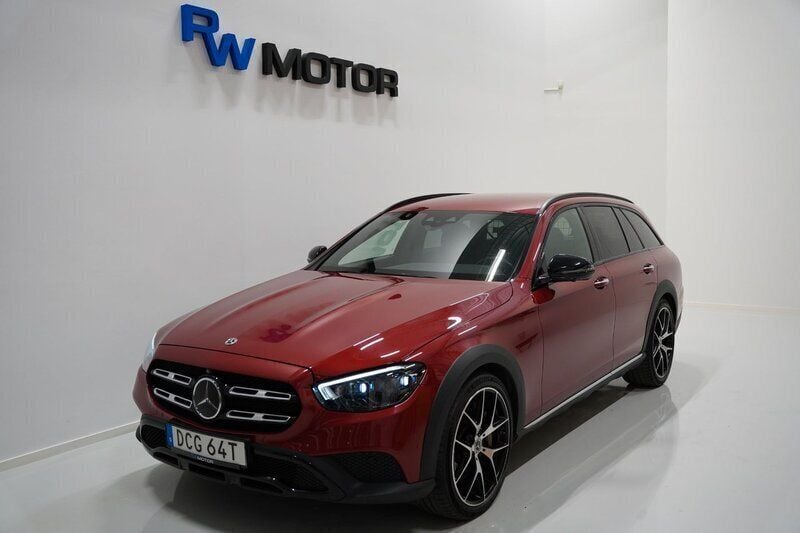 Röd Begagnad 2021 Mercedes E400 Avantgarde Kombi | 529 900 kr (Bra pris) - Bild 1/4