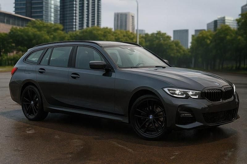 Begagnad BMW 330 M Sport 292 HK (214 kW) 2022 Grå metallic Kombi