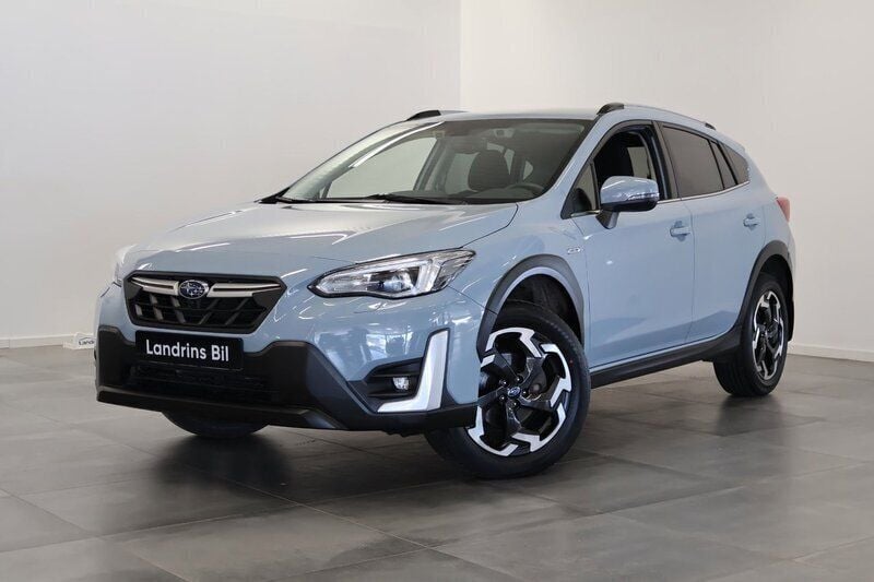 Ljusblå (blå) Begagnad 2022 Subaru XV SUV | 309 700 kr (Marknadspris) - Bild 1/4