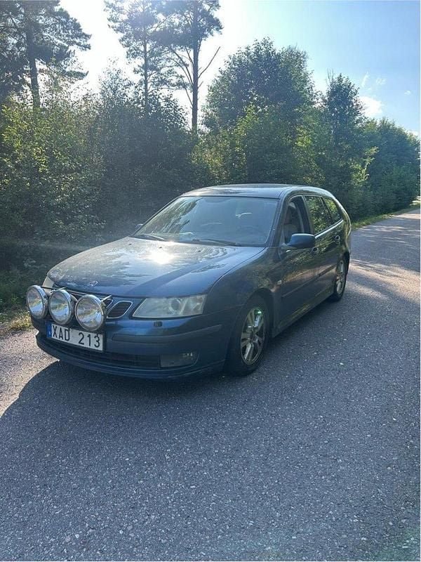 Blå Begagnad 2006 Saab 9-3 Vector Kombi | 9 500 kr (Superpris) - Bild 1/4
